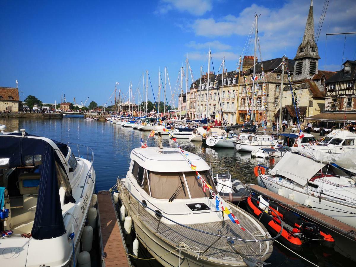 Un Parfum D'Embruns Hypercentre Honfleur, Fibre Apartment Ngoại thất bức ảnh